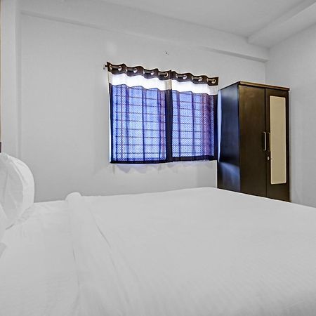 Collection O The Eternity Near Lig Sqaure Indore Exterior foto