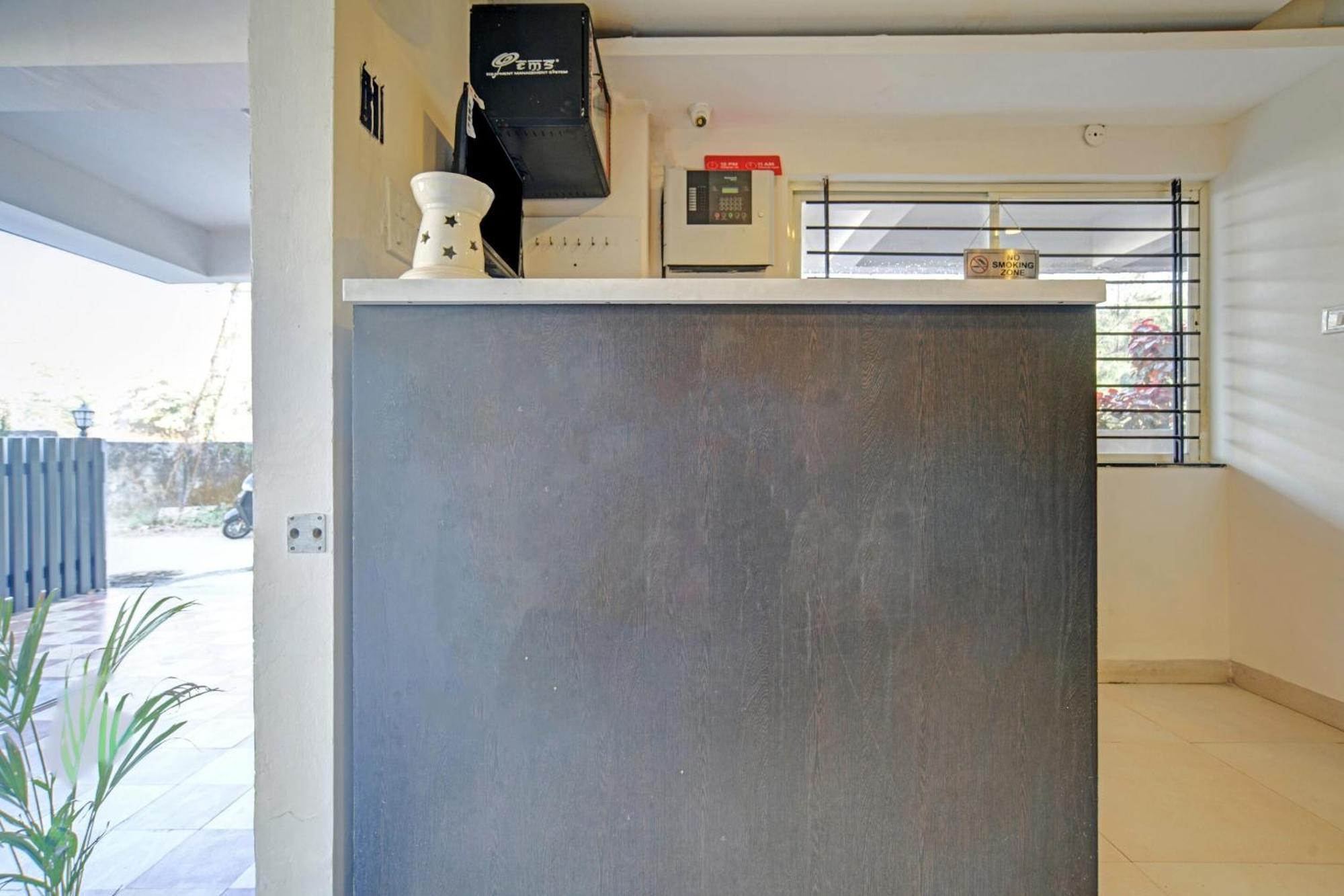 Collection O The Eternity Near Lig Sqaure Indore Exterior foto